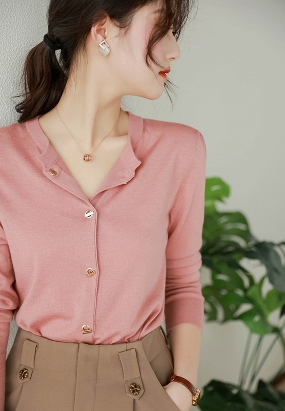 【零碼出清不退換】圓領穿鎖釦針織外套