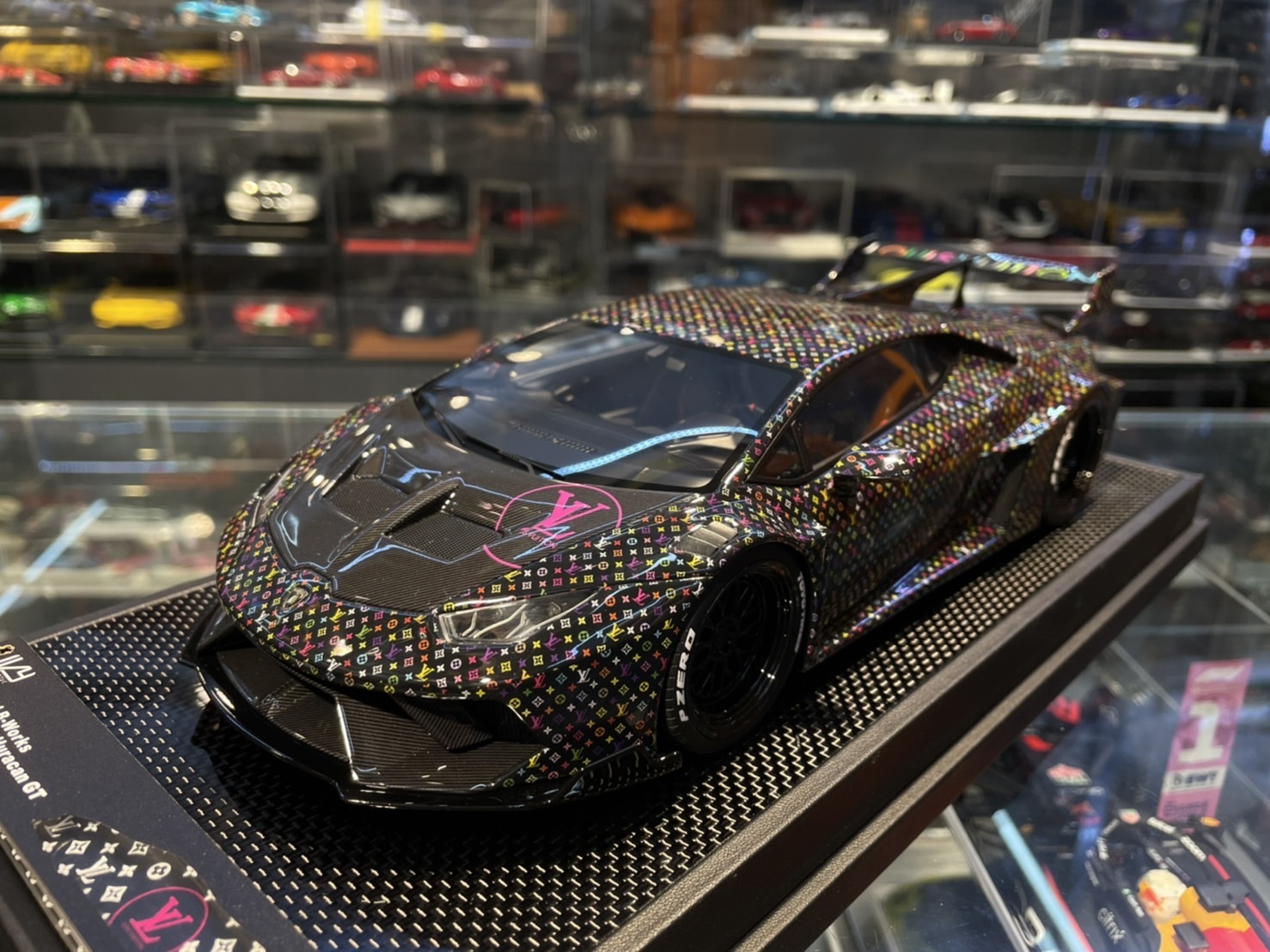 1/18 Ivy Lamborghini Huracan GT LB-Silhouette Works Louis Vuitton LV Theme  Resin Car Model Limited 30 Pieces