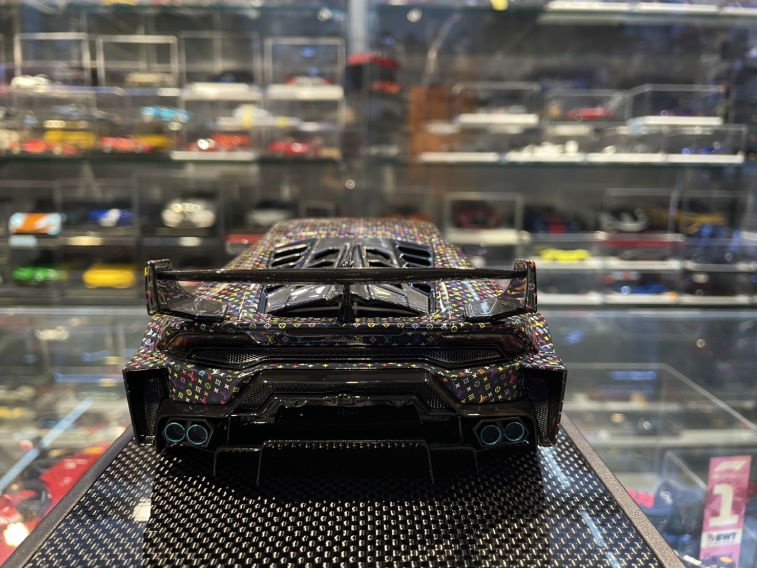 1/18 Ivy Lamborghini Huracan GT LB-Silhouette Works Louis Vuitton LV Theme  Resin Car Model Limited 30 Pieces