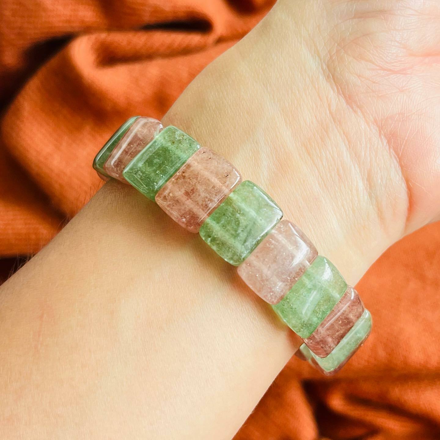 [原石] 草莓晶+綠草莓晶 水晶手排