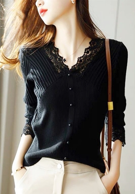 蕾絲拼接珠釦針織上衣 兩色