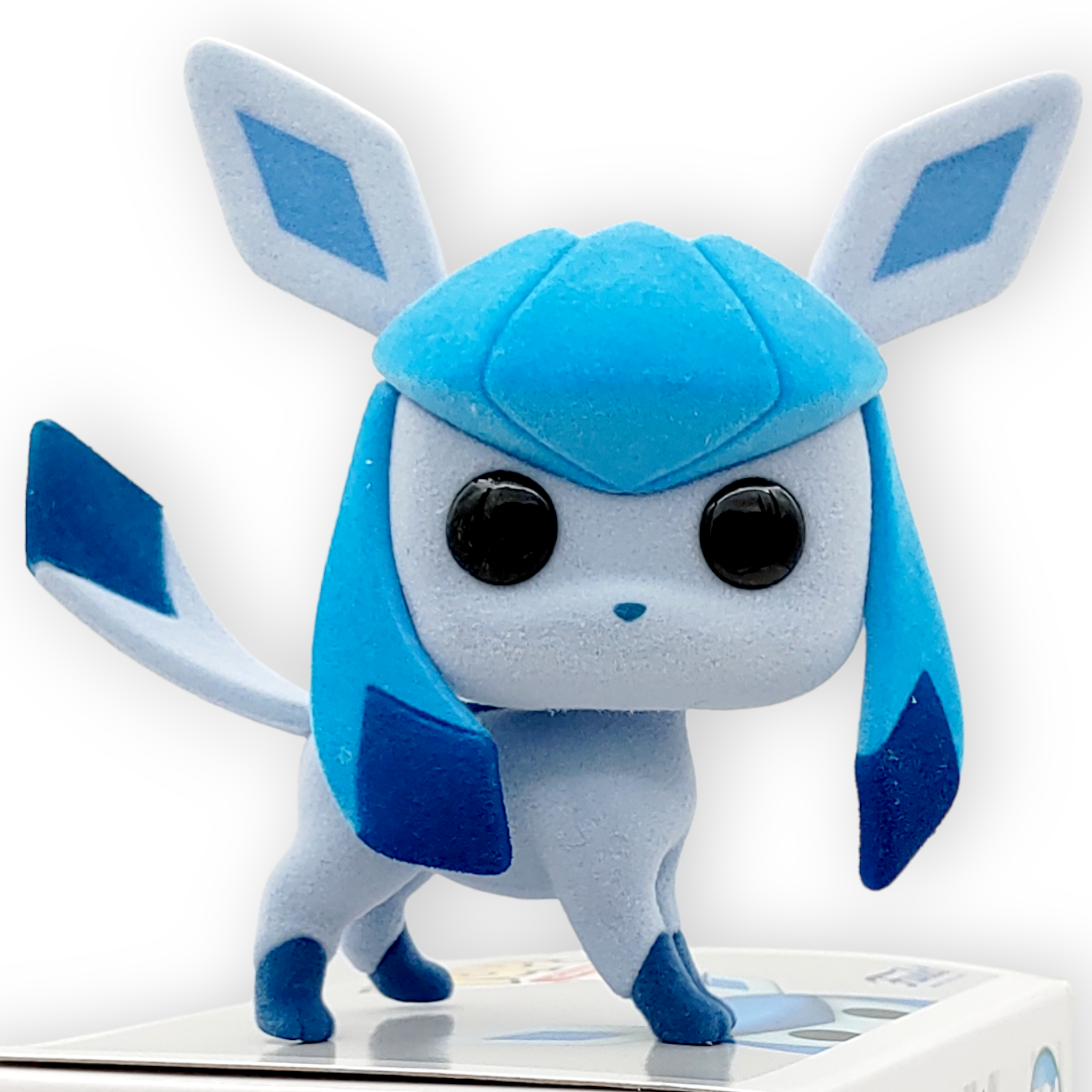 FUNKO POP <寵物小精靈>冰伊貝(絨毛版)-No.921