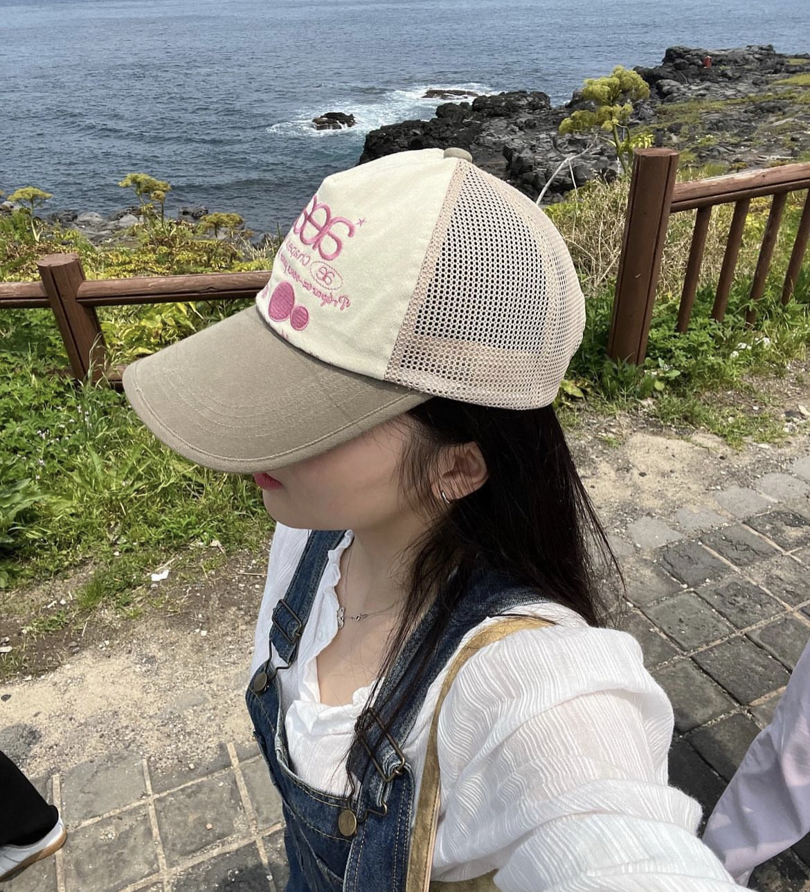 AEAE WEB LOGO MESH CAP - [OLIVE/BEIGE]