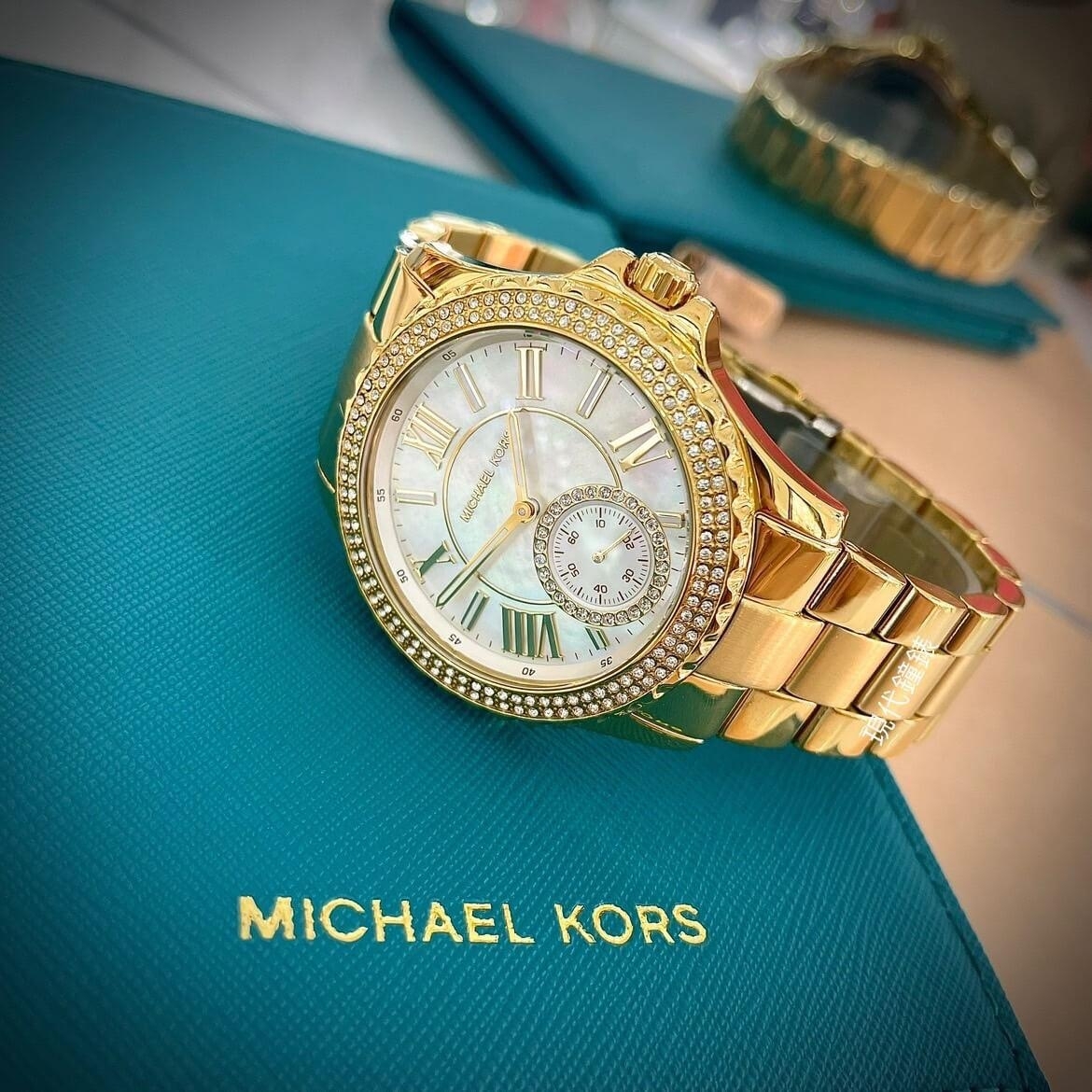 【MICHAEL KORS】晶鑽奢華羅馬時刻腕錶 MK7401 41mm 現代鐘錶