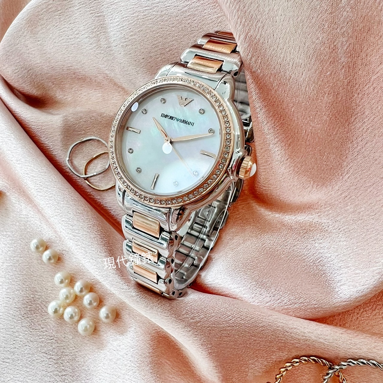 【EMPORIO ARMANI】Mia 摩登經典輕奢仕女錶 AR11569 32mm 現代鐘錶