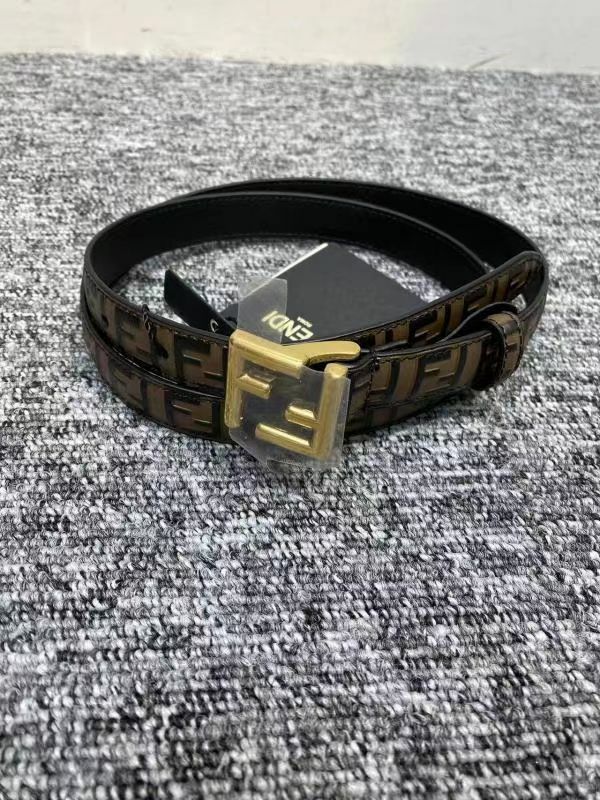 Fendi  女款棕色FF浮雕印花腰帶 8C0648  AQ1J   F1N1Y -T