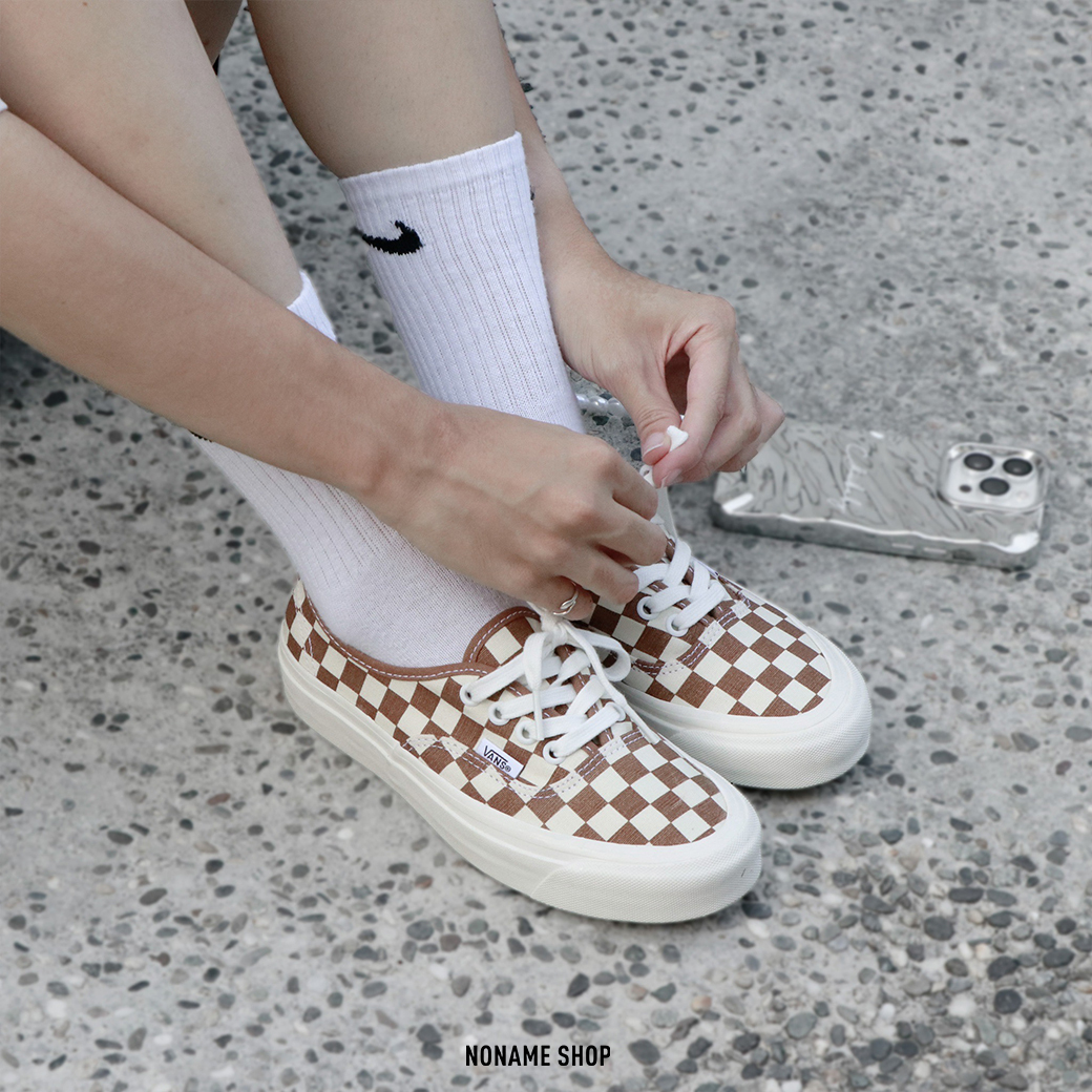 vans 44dx チェッカー　極美品 VANS - VANS AUTHENTIC 44 DX チェッカーボードの通販 by アポロ