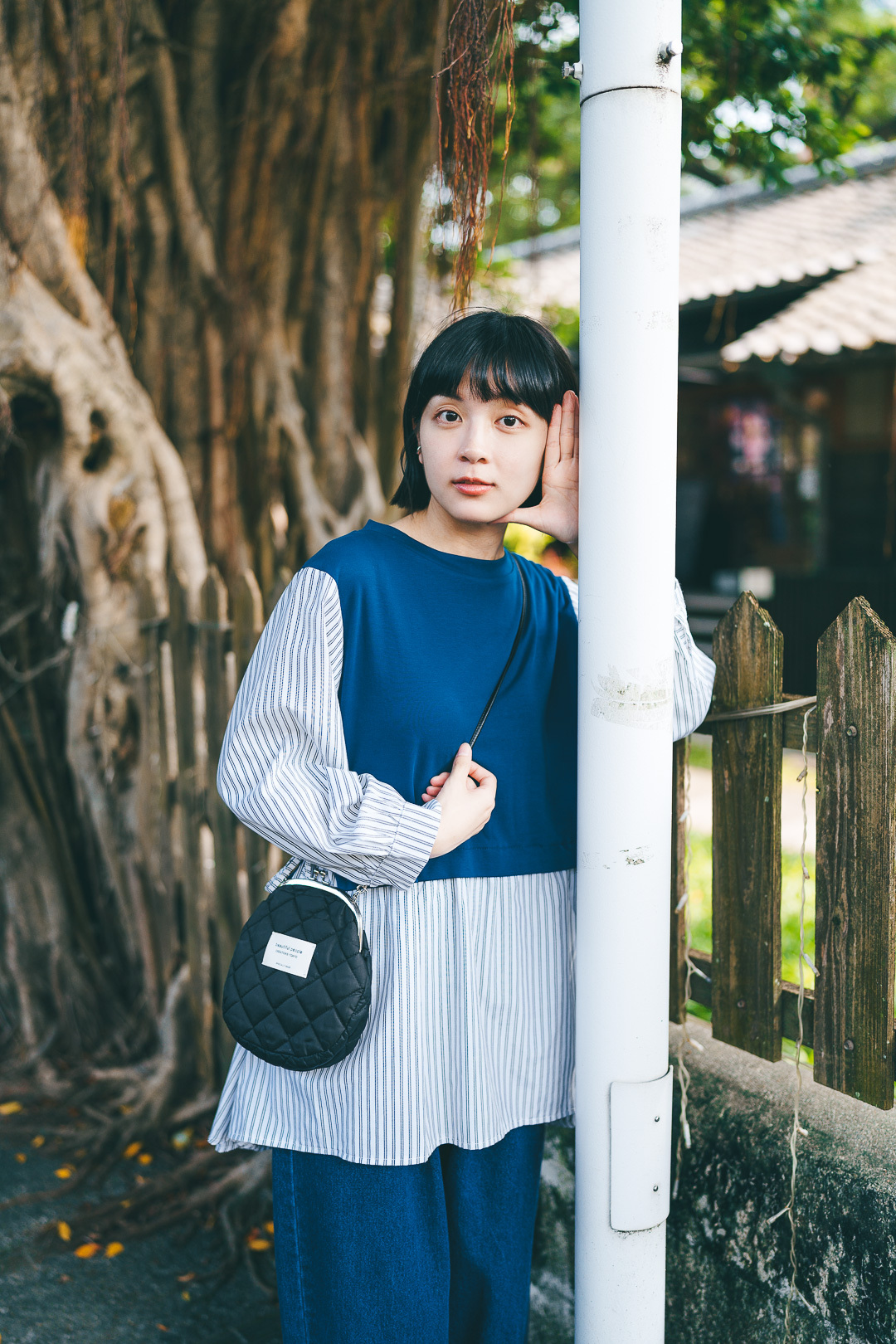 (限量)拼接側綁帶上衣(兩色-藍條紋)