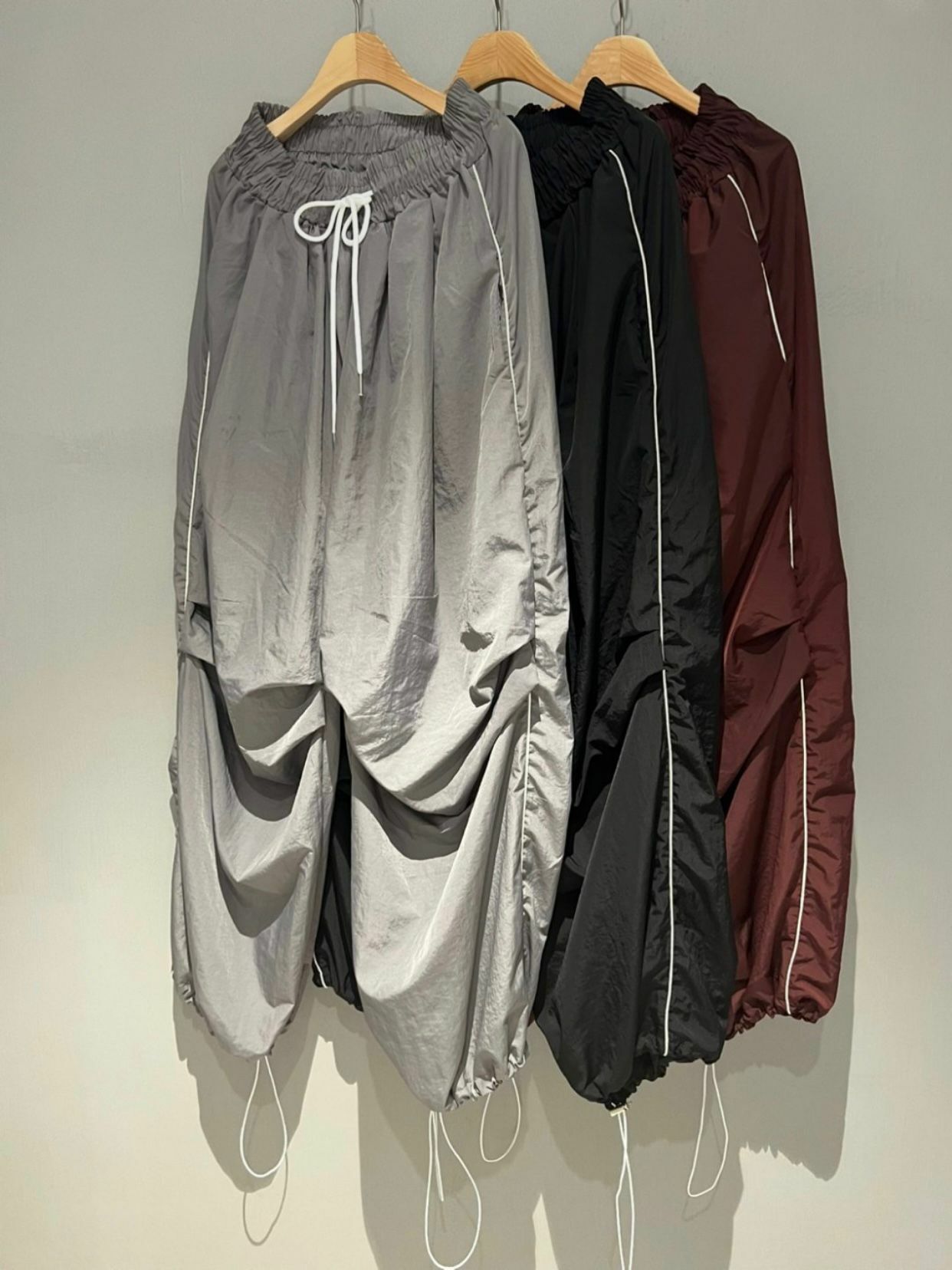 皺邊可束腳鬆身褲 VOID-008P