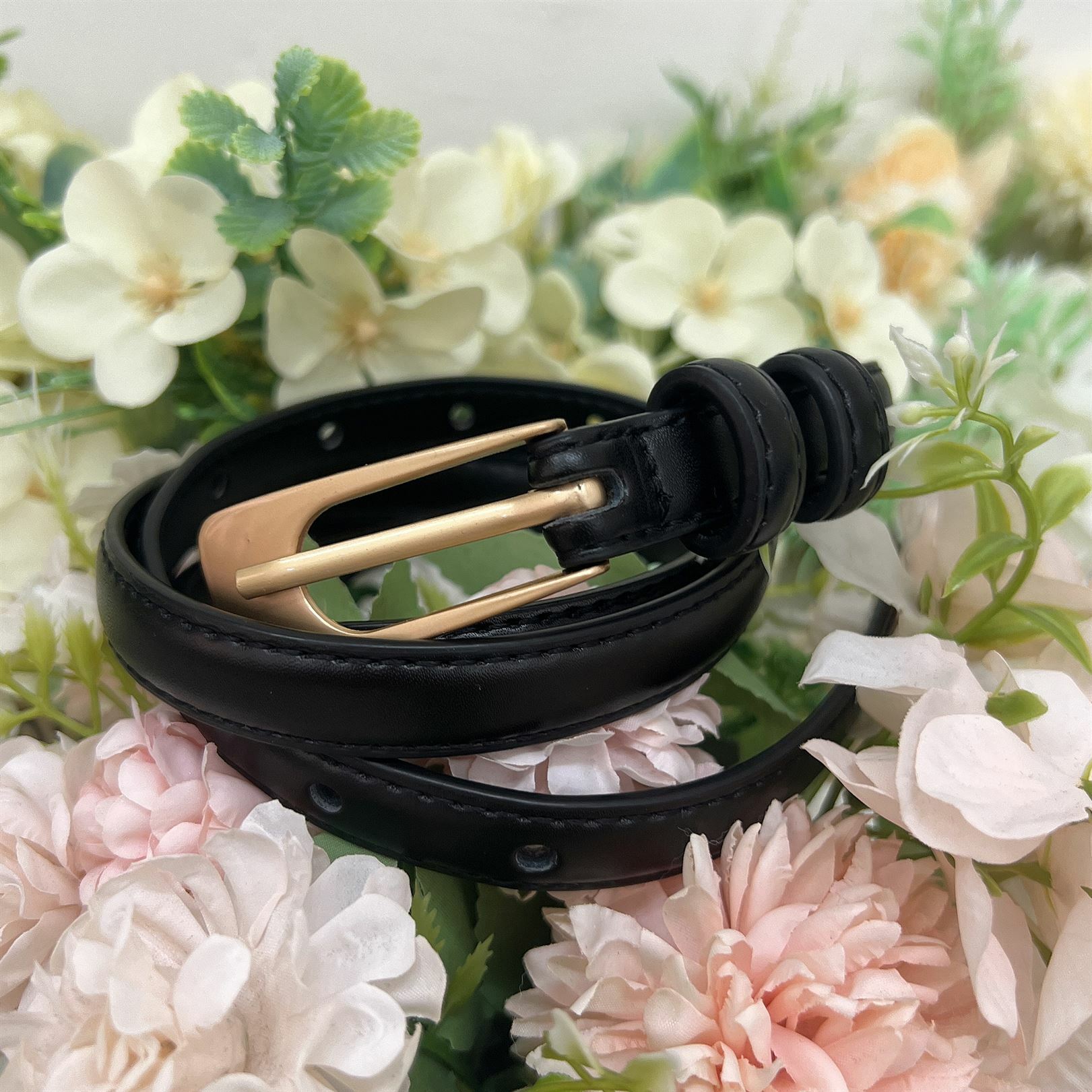 #T03 長形金扣牛皮腰帶 (長:103cm 寬:1.5cm)