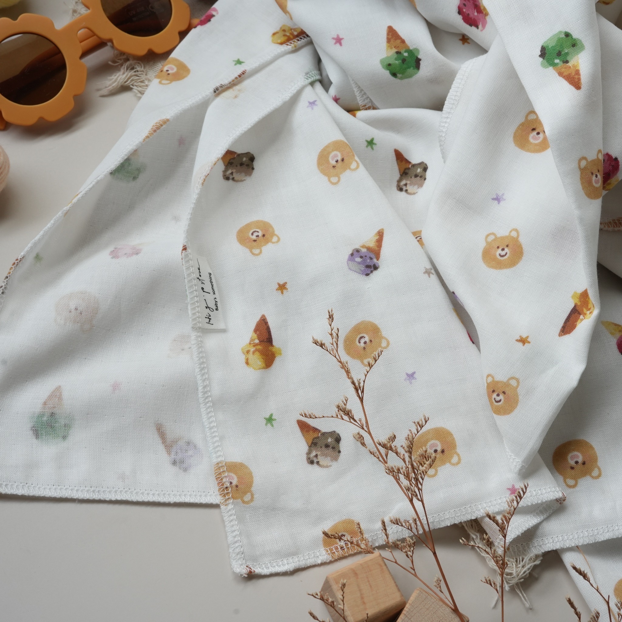 Hi Y.P store-包巾-獨家設計款-冰淇淋小熊