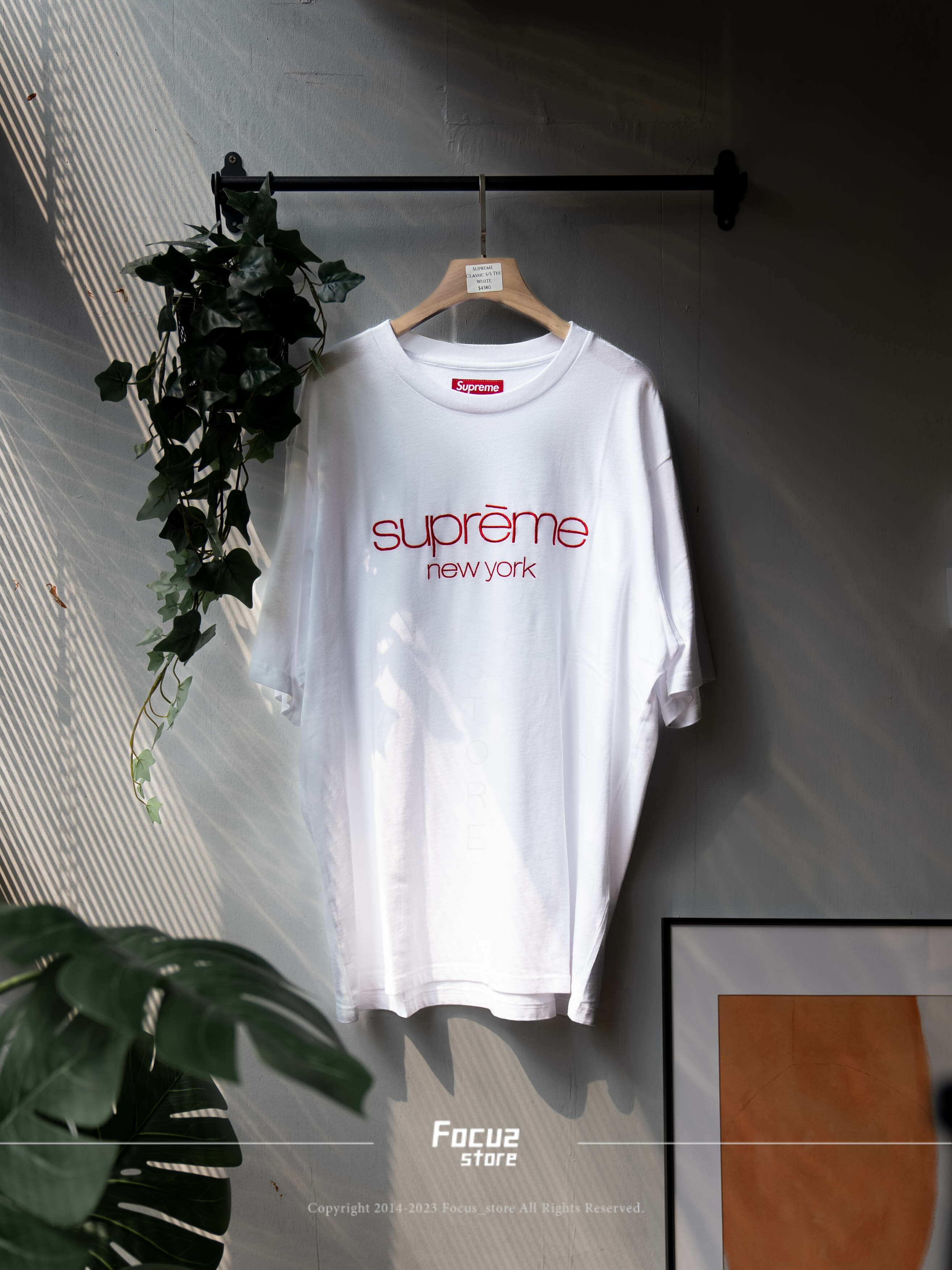 Focus Store】現貨秒發Supreme FW23 Week3 Classic Logo S/S T