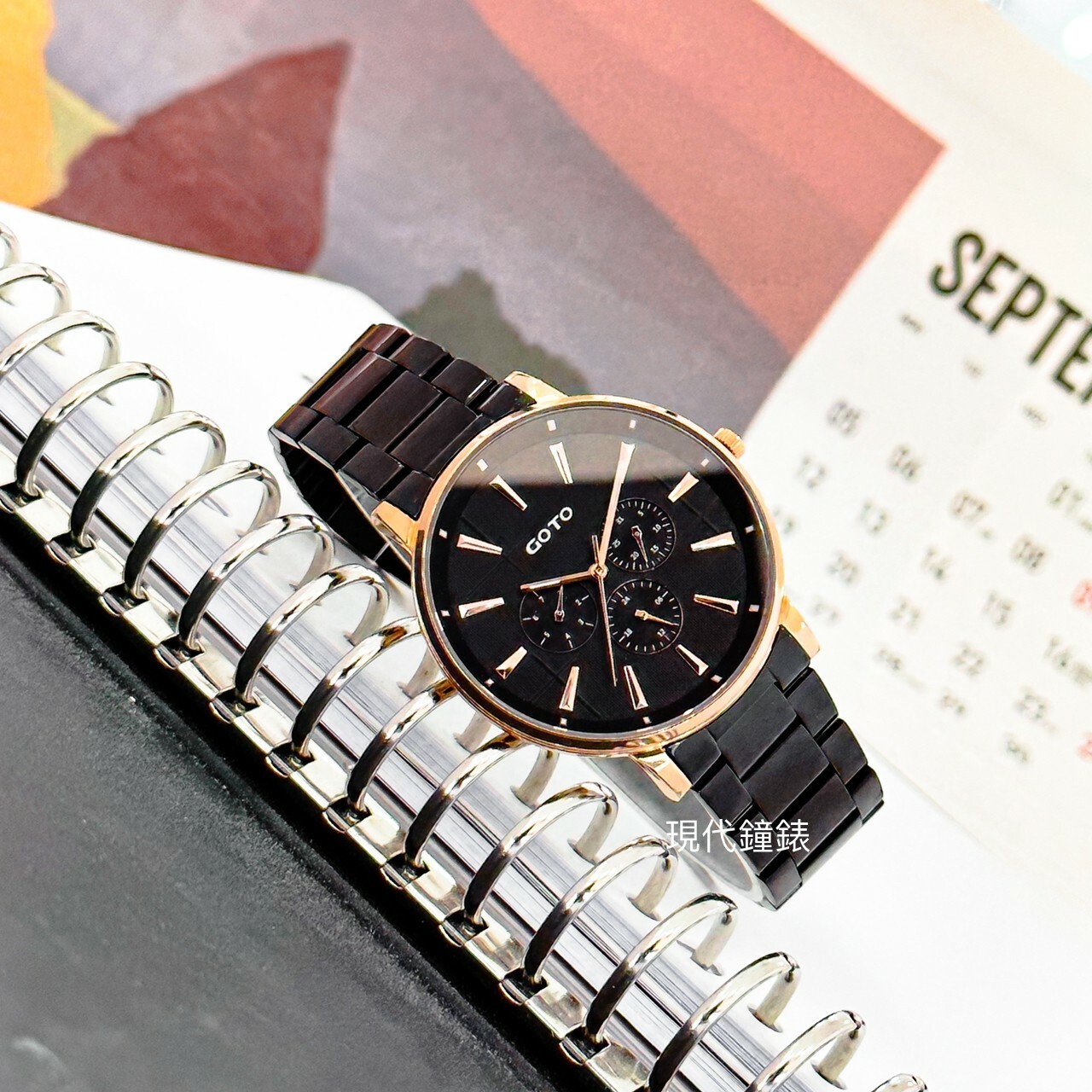 【GOTO】Nostalgia懷舊系列-壓花玻璃 三眼 GS1099M-43-341 42mm 現代鐘錶