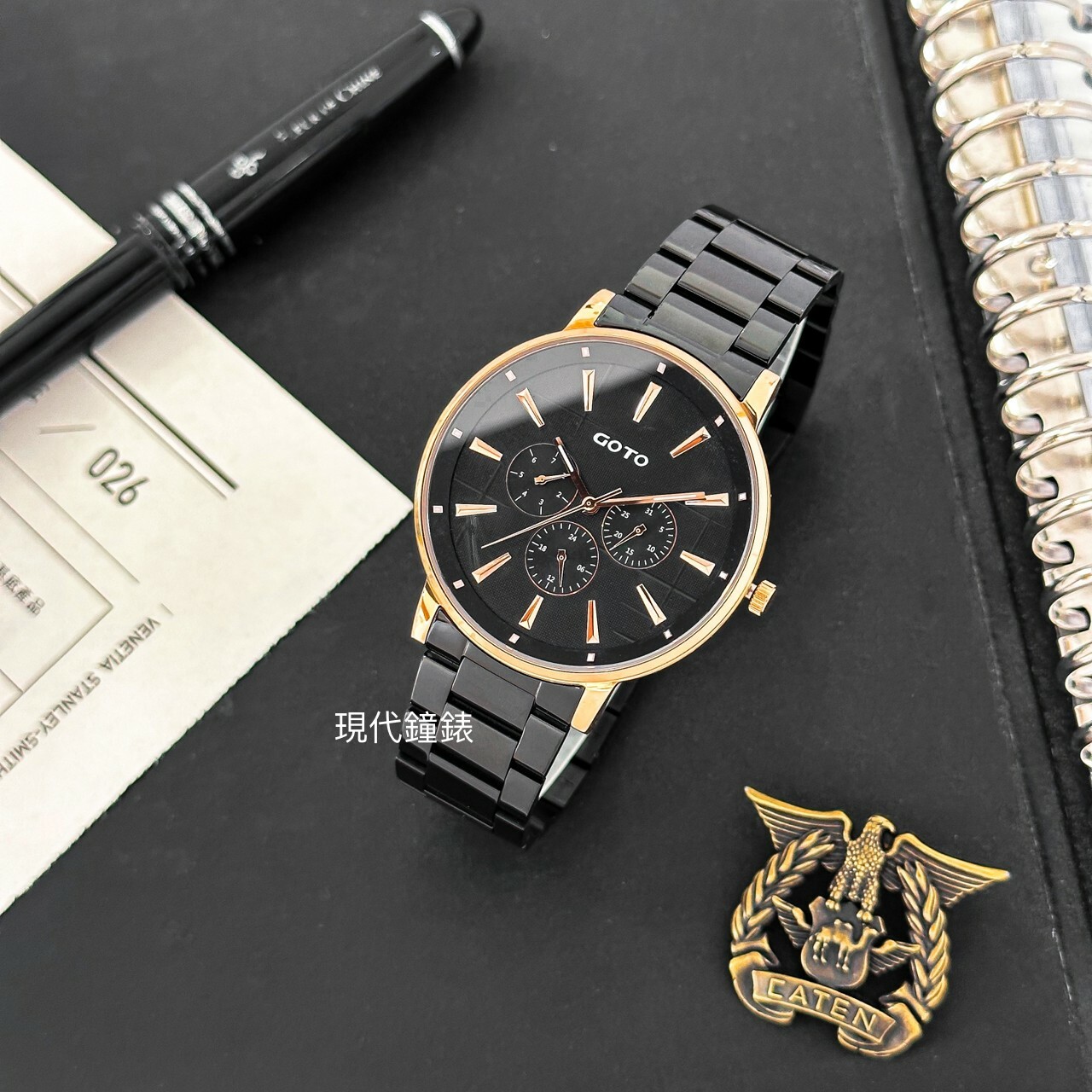 【GOTO】Nostalgia懷舊系列-壓花玻璃 三眼 GS1099M-43-341 42mm 現代鐘錶