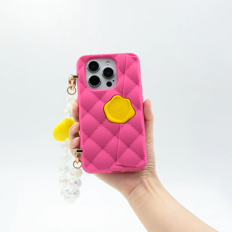 Candies iPhone 15 Pro - 愛心小香風晚宴包(桃粉)