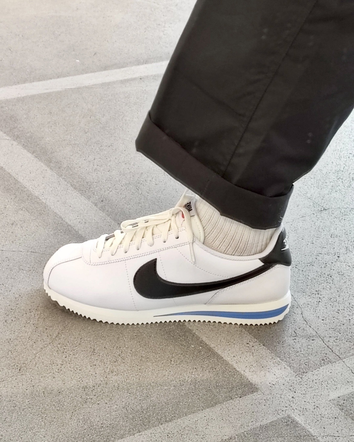 NIKE CORTEZ “WHITE BLACK”  黑白藍 阿甘鞋 休閒鞋 DM4044-100