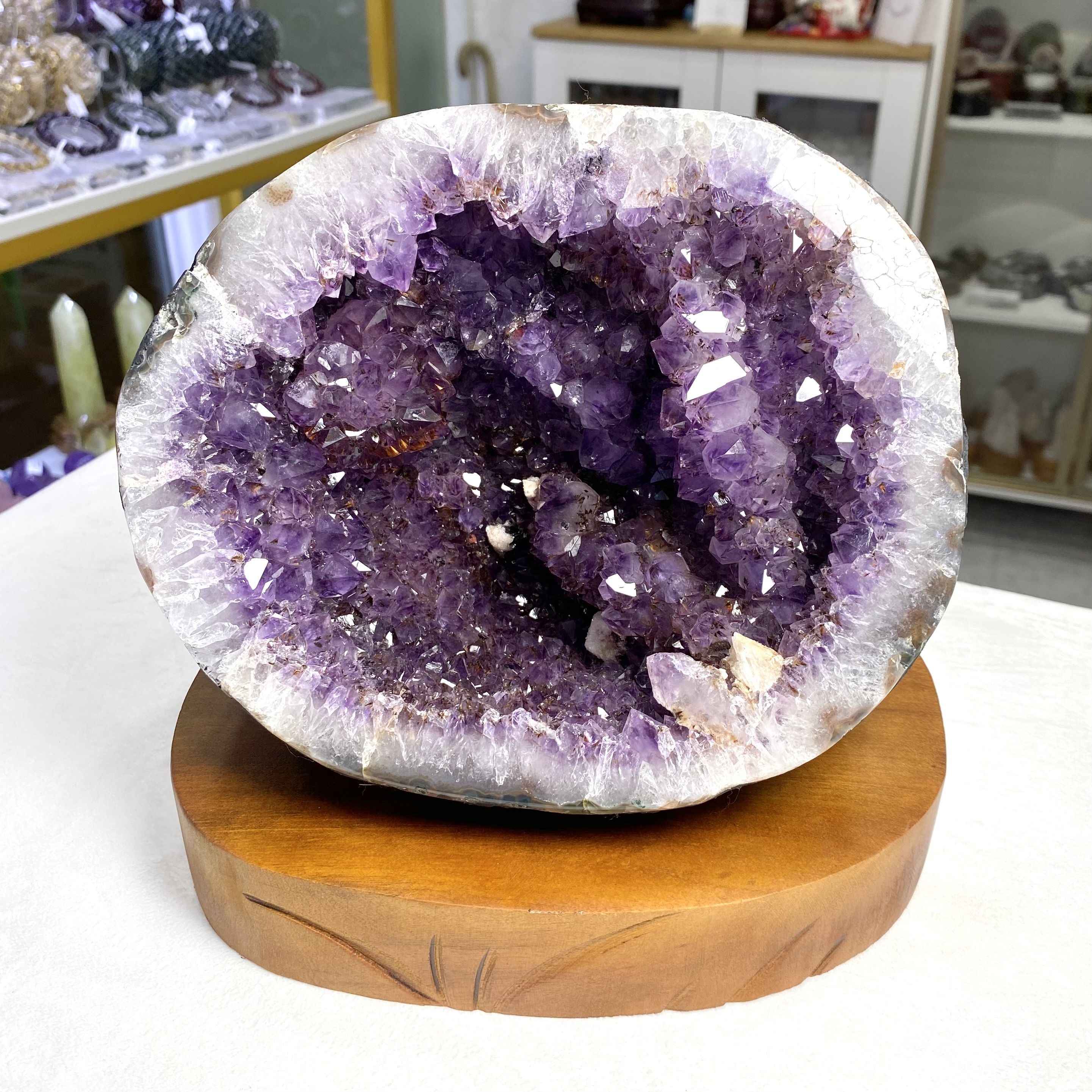 紫水晶洞 德山珠寶】天然5A級紫水晶洞#07(紫晶洞/CE476) | Osun歐桑生活