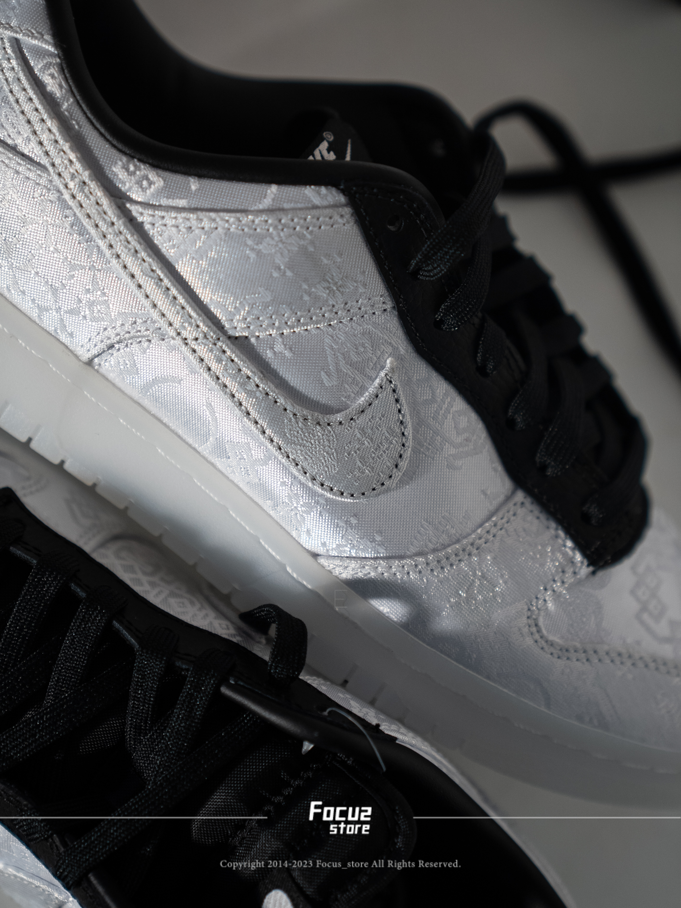 Fragment Design x CLOT x Dunk Low '20th Anniversary'