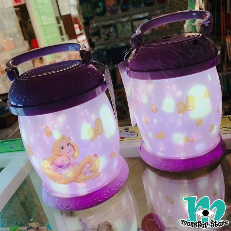 長髮公主樂佩燈籠