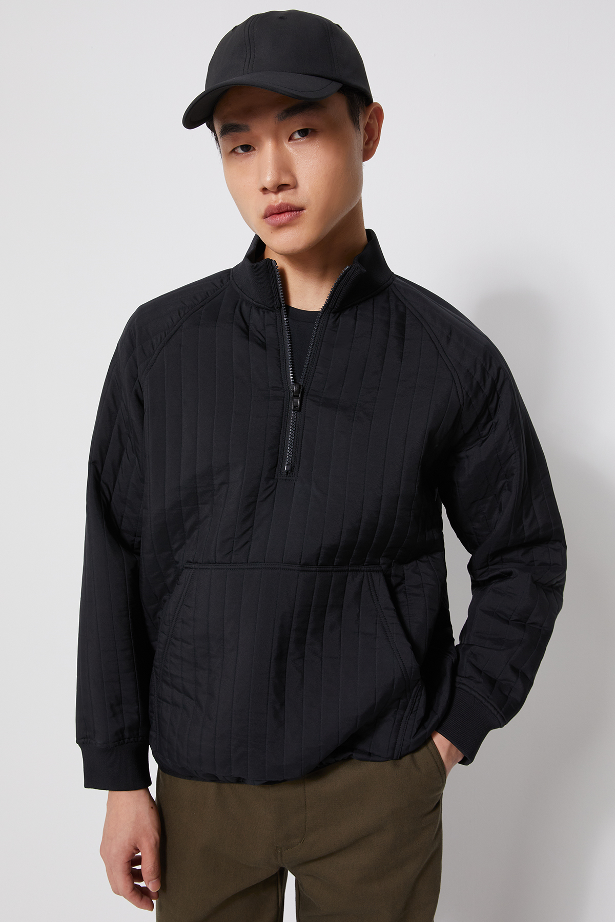 LINER 半開襟上衣 UNISEX（霧黑）