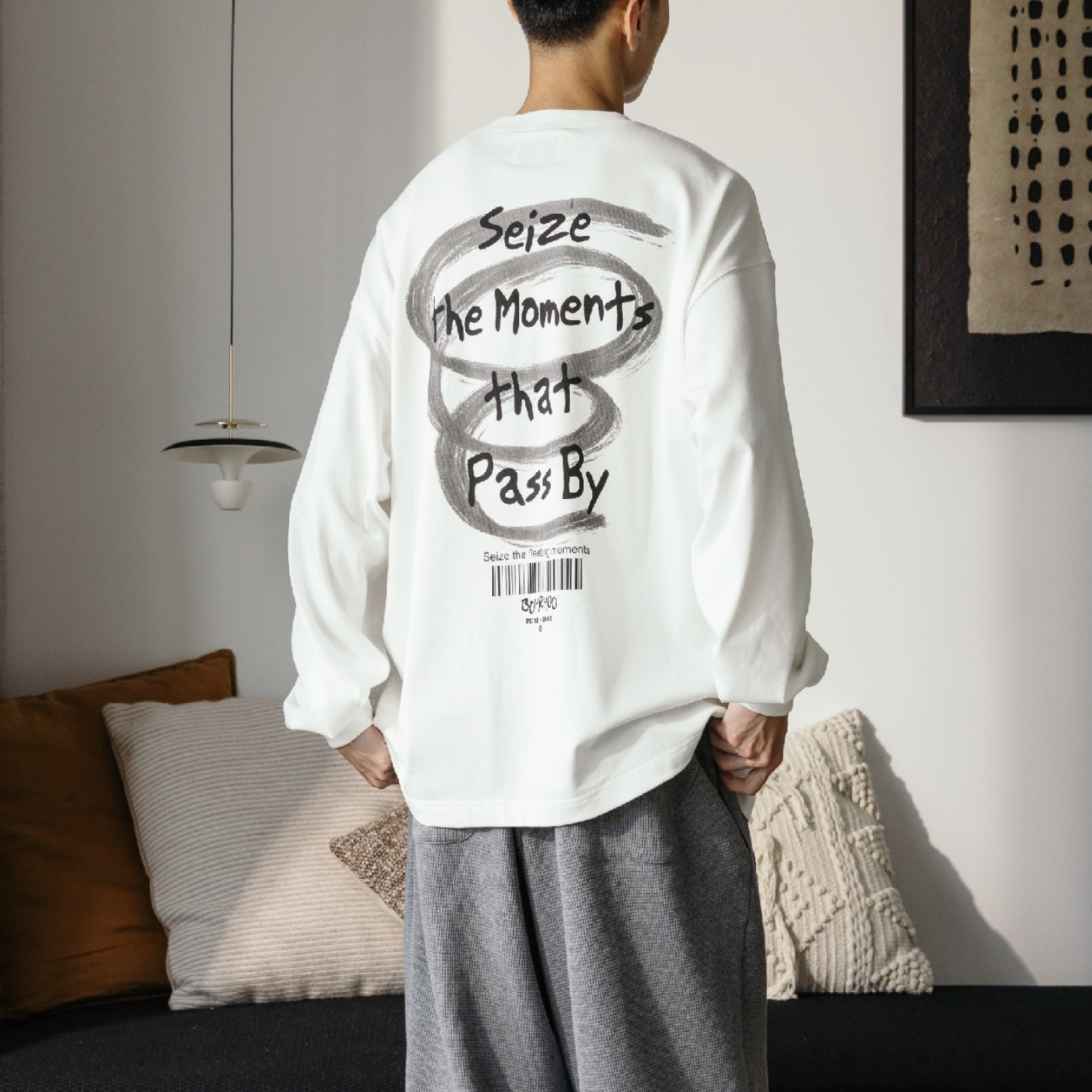 【現貨】BOHRHOO Surrounding Print Tee 薄長袖 環繞字母 印花 黑 白