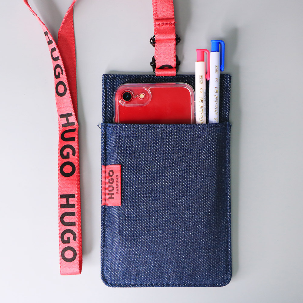 HUGO BOSS 丹寧手機背帶