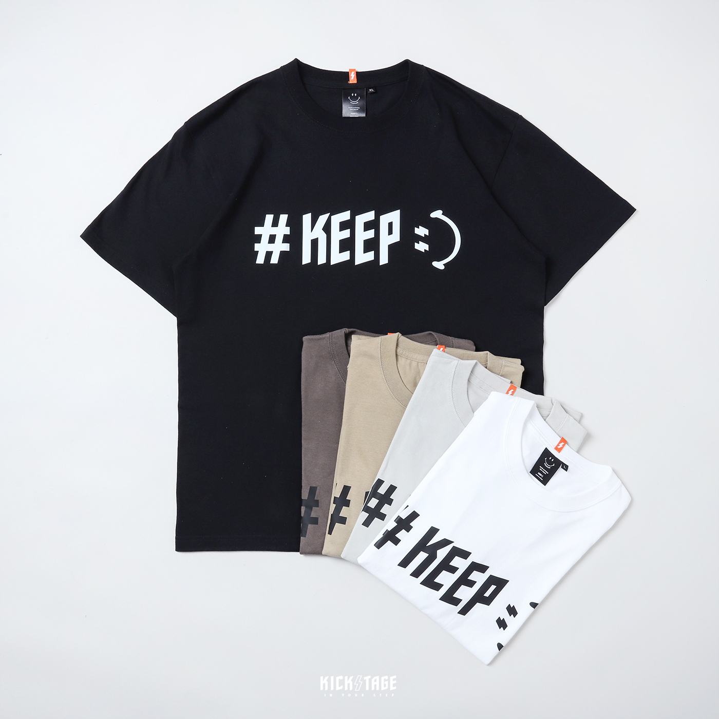 **特價商品售出無退換**#KEEP CORE ESS TEE 白色 黑色 摩卡 奶茶 燕麥 閃電微笑 笑臉 LOGO 基本款 重磅 純棉 短T【KS70】