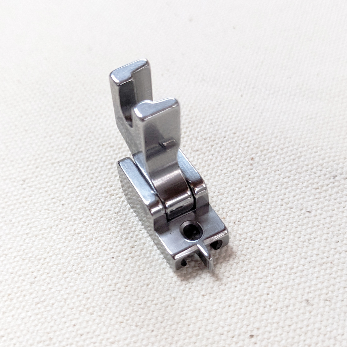 隱形拉鍊壓腳（含壓腳脛）