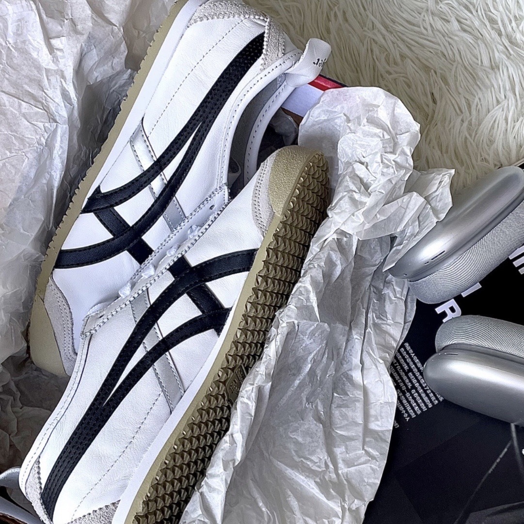 Onitsuka Tiger Mexico66 鬼冢虎 黑白銀配色 DL4080-0190