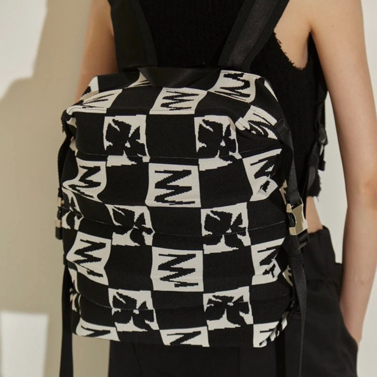 joseph & stacey,百摺包,針織,三宅一生, bao bao,韓星,太后,秀智,水桶包,