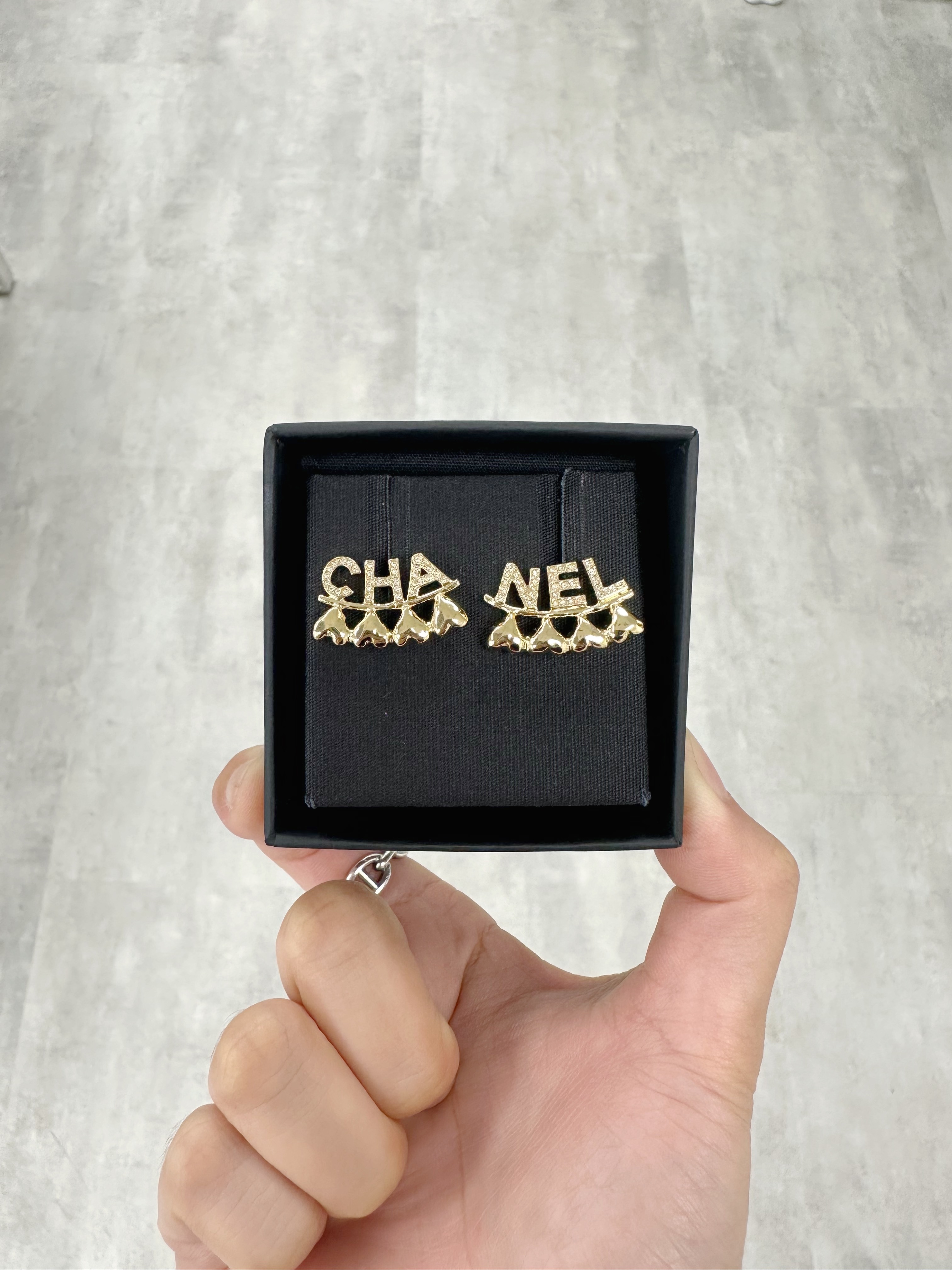 Chanel Earrings (ABA271)