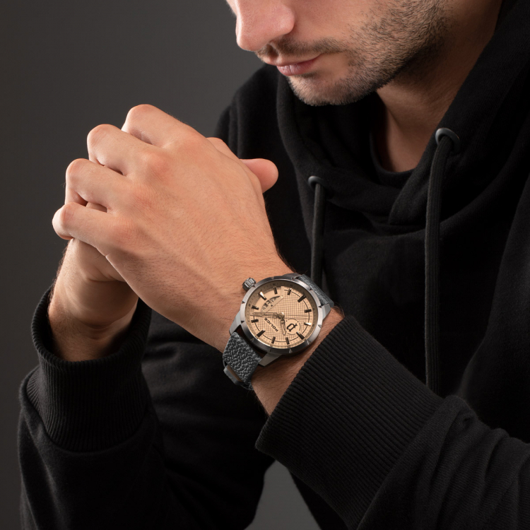 萬年鐘錶 - POLICE  Neist  時尚配飾大錶徑皮革男錶 PEWJB2226903 錶徑 45MM