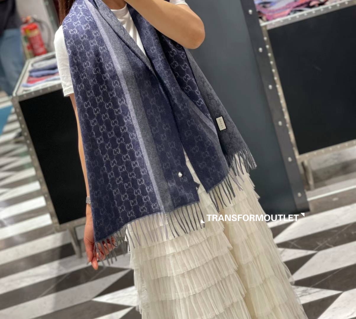 Gucci Scarf-GG厚羊毛羊絨流蘇圍巾 - Available in different colors