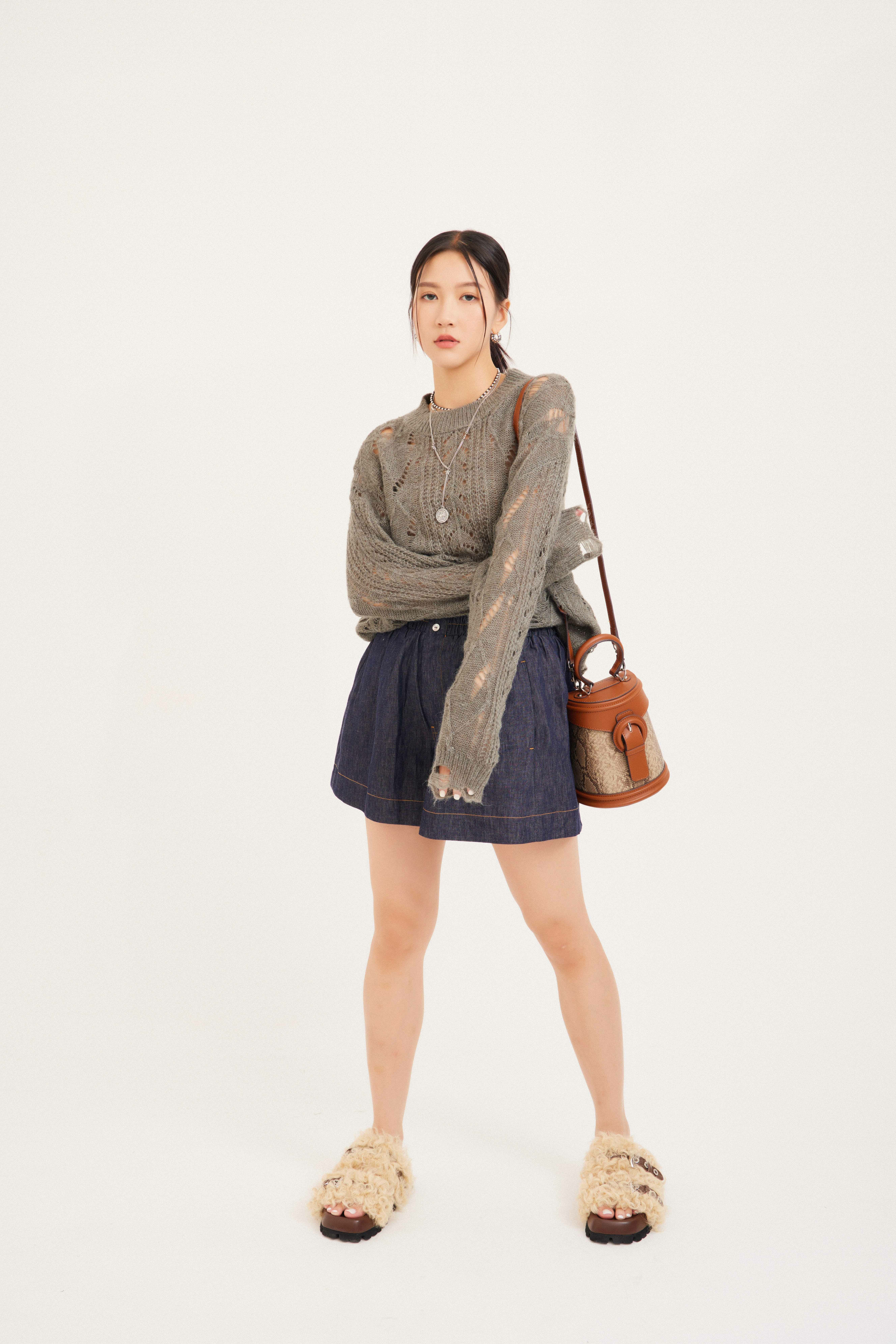 溶爛感扭繩紋薄morhair針織上衣（現貨款式）