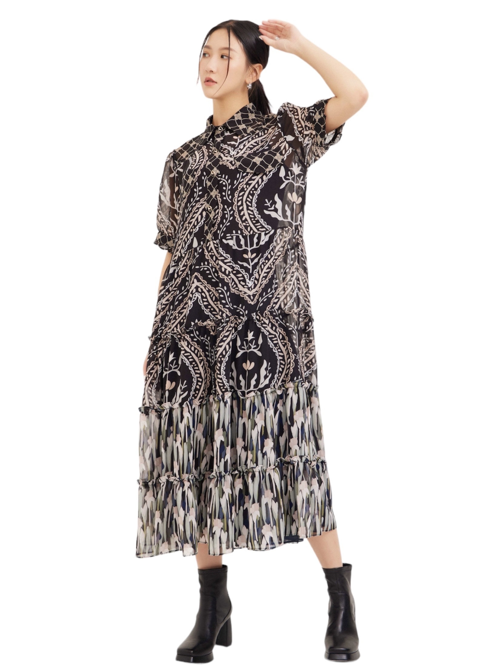 花雪紡拼布層層連身裙（現貨款式）