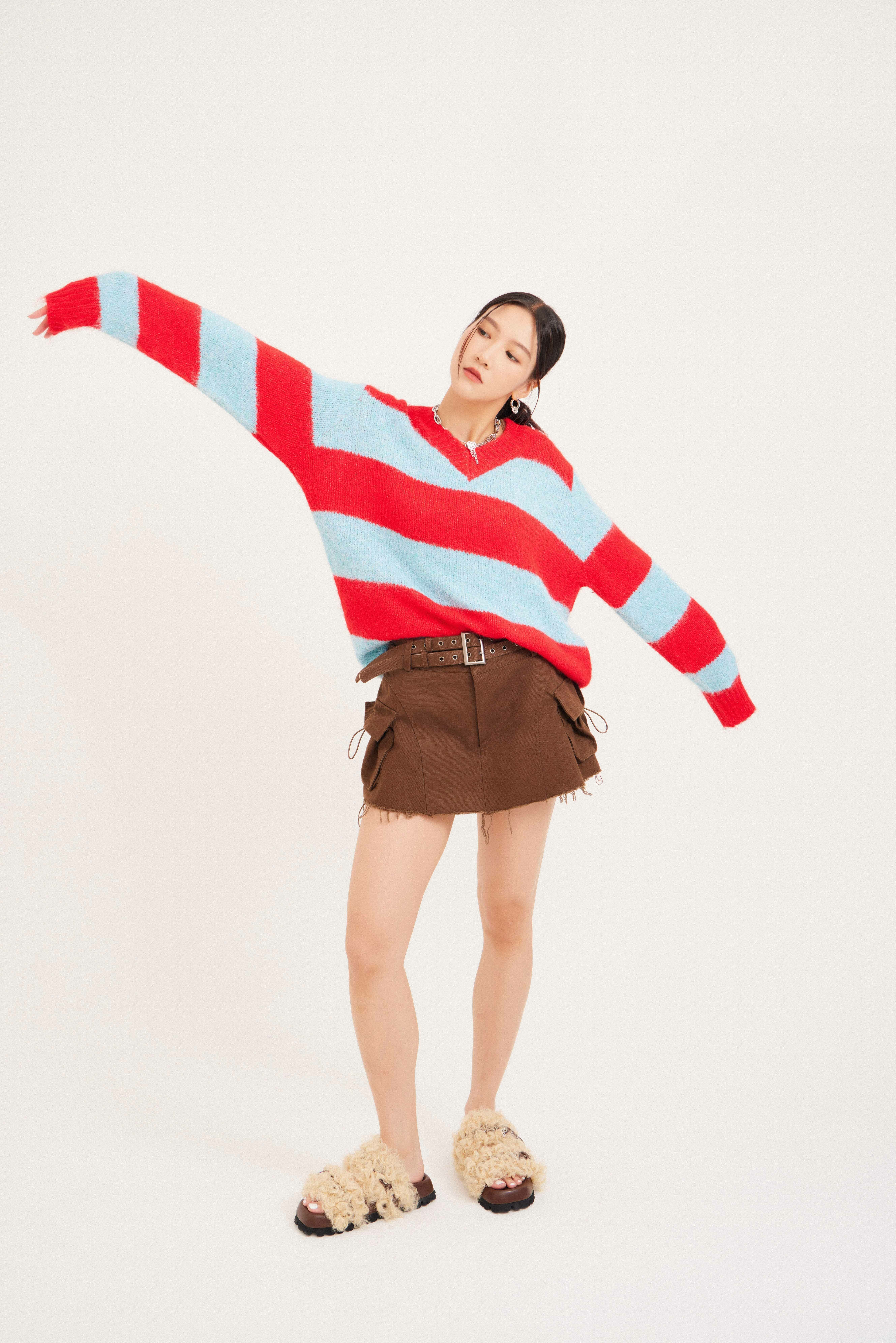 大粗間oversize morhair冷衫（現貨款式）