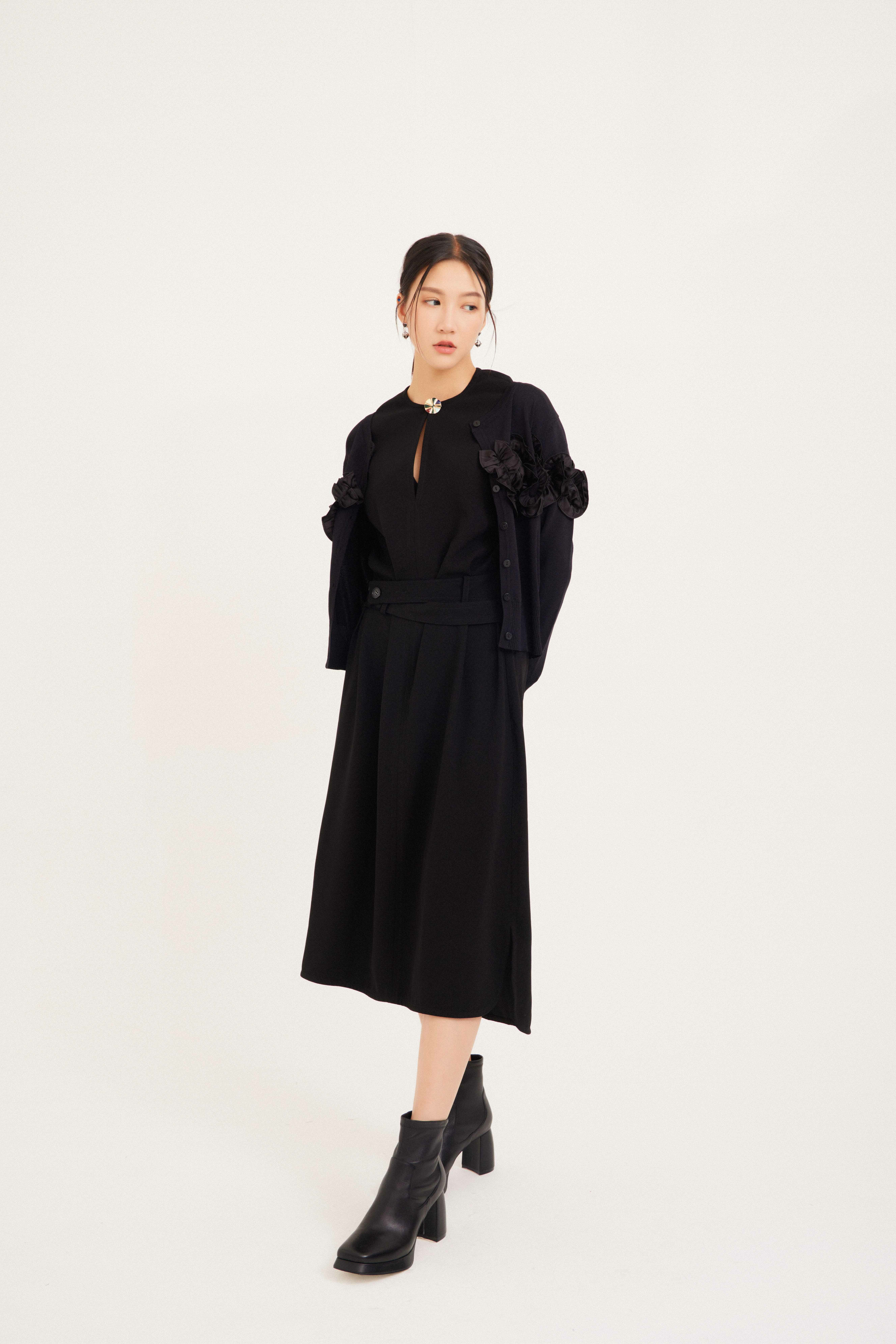 復古鈕扣綁腰帶連身裙（現貨款式）