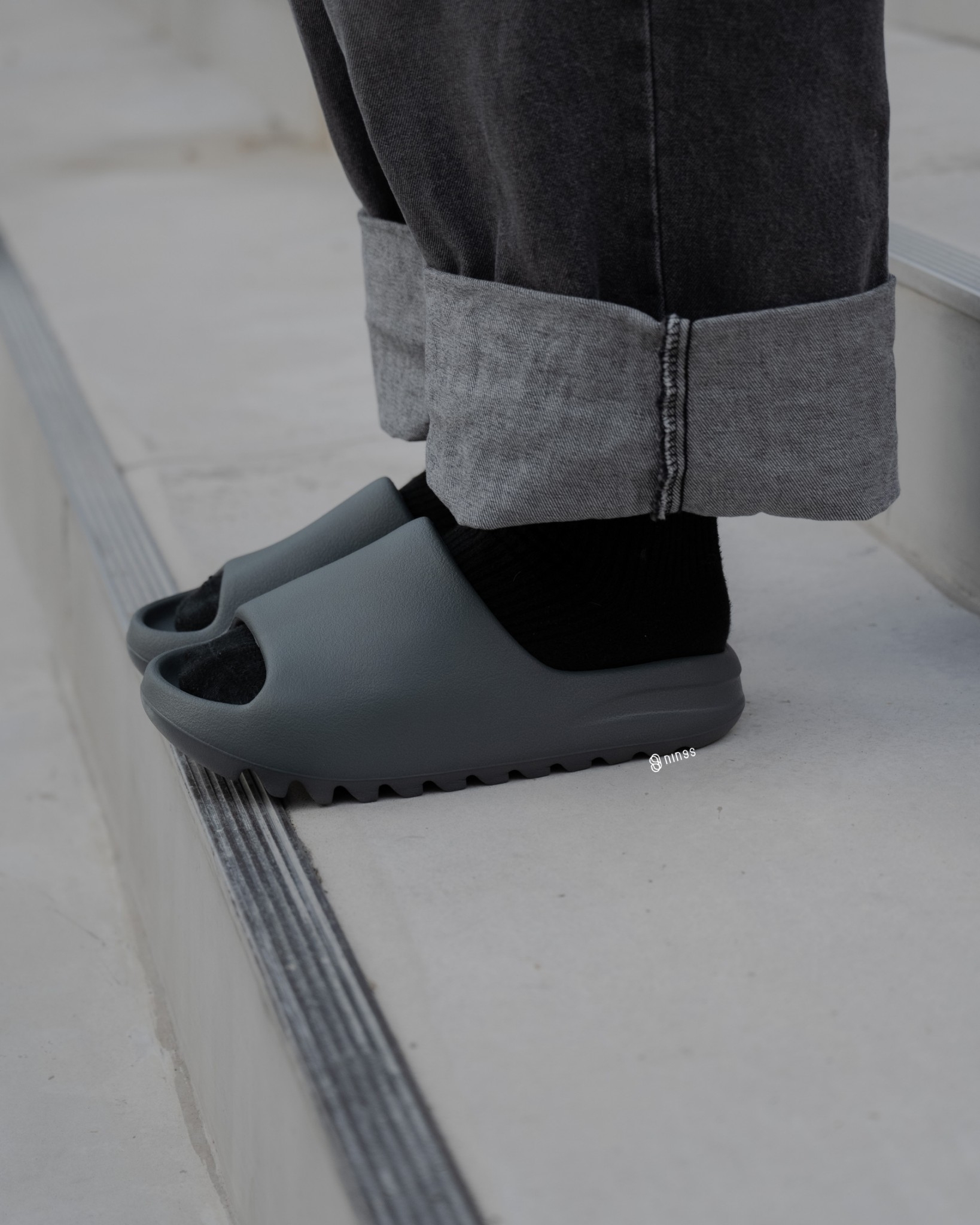 玖號商店｜ADIDAS YEEZY SLIDE SLATE MARINE 藏青灰ID2349