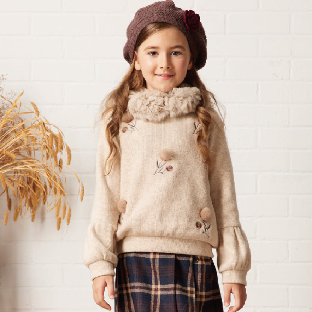 PIPPY 毛球刺繡燈籠袖保暖長袖上衣 米