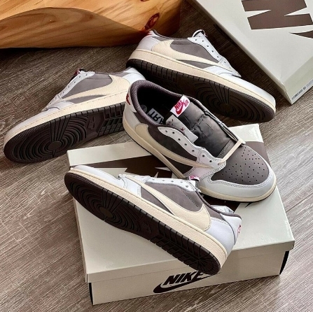 【預購】TRAVIS SCOTT MOCHA X AIR JORDAN 1 LOW 摩卡 倒鉤 DM7866162