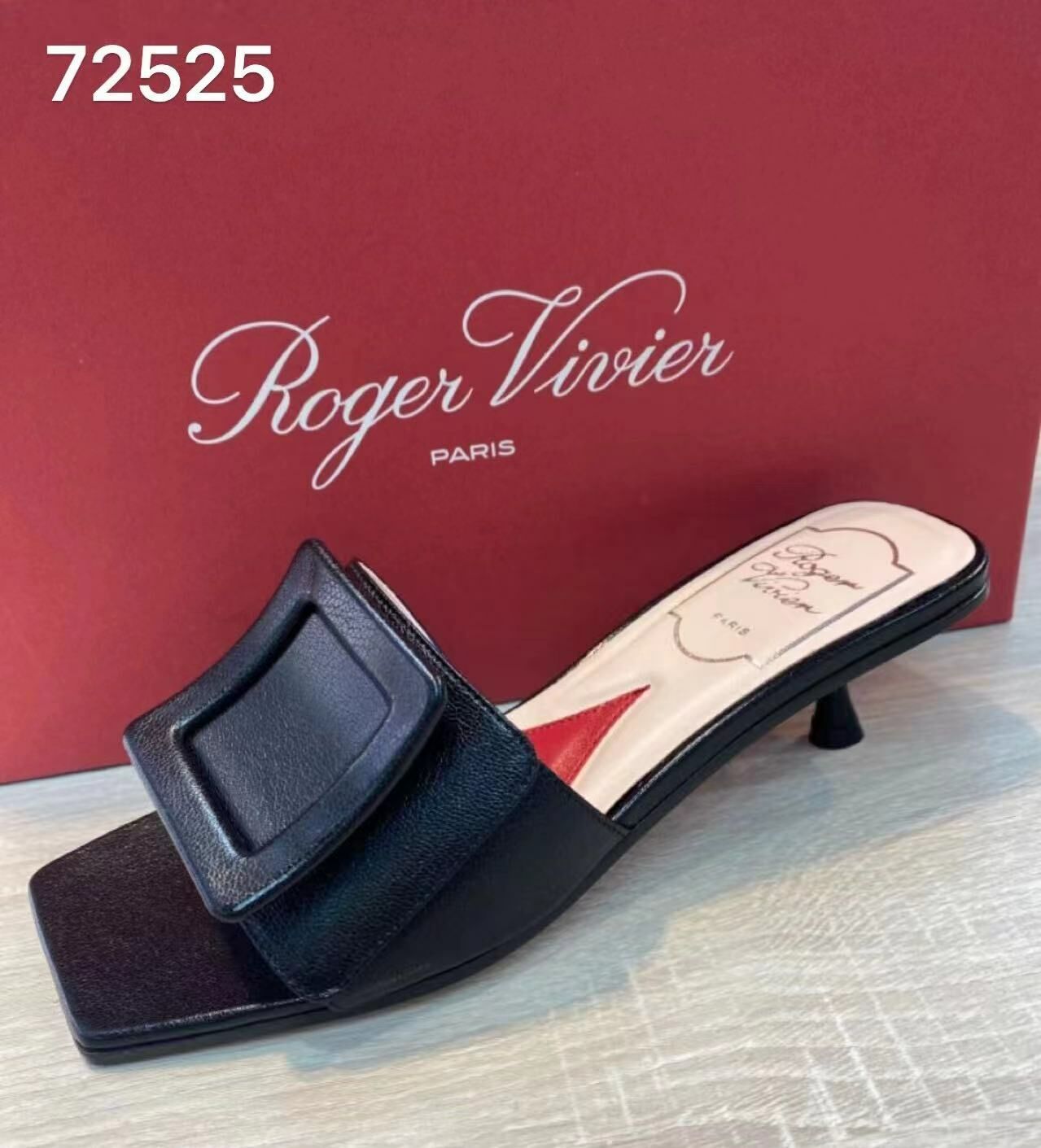 Roger Vivier 黑色單跟拖鞋 -M