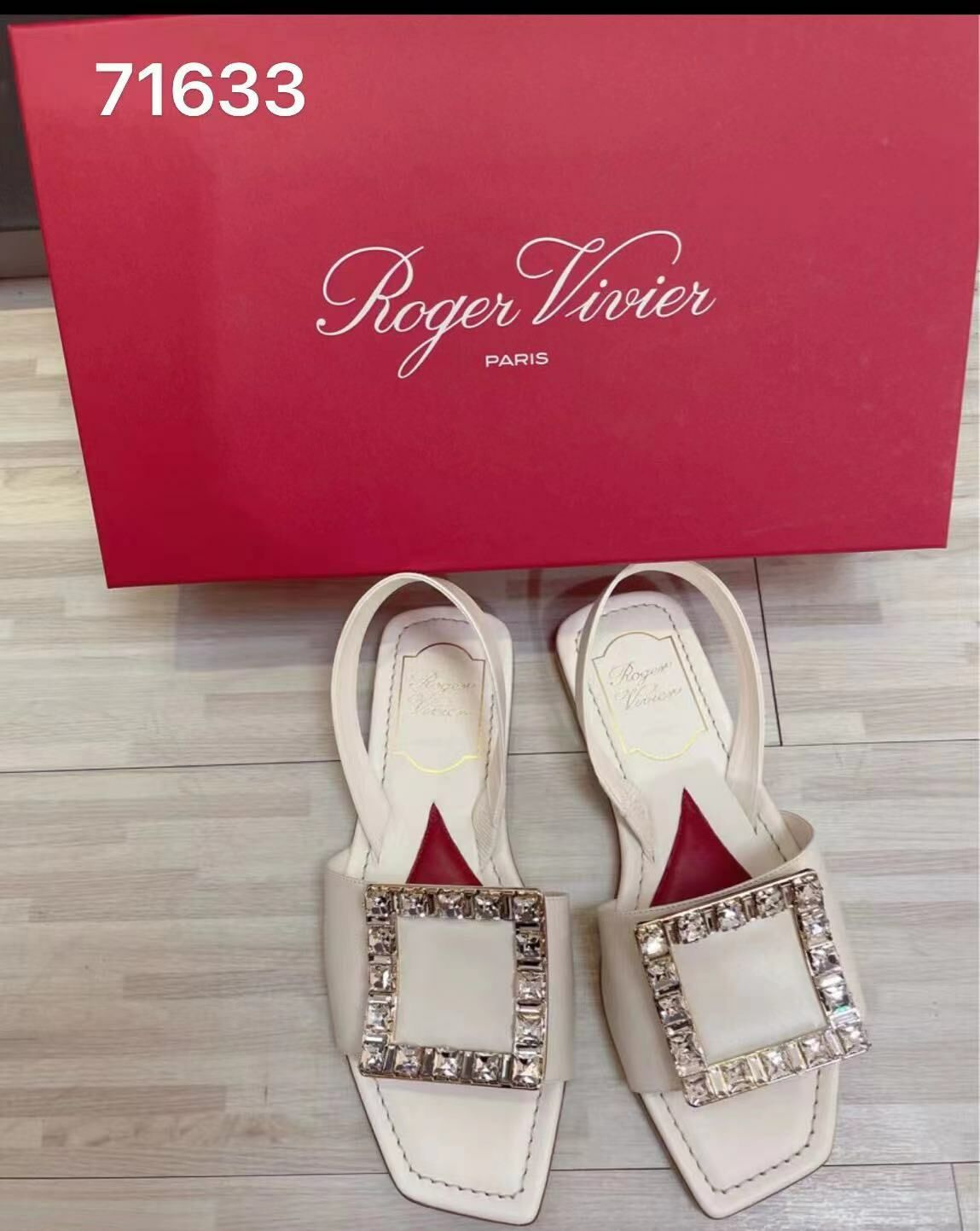 Roger Vivier 方鑽涼拖 -M