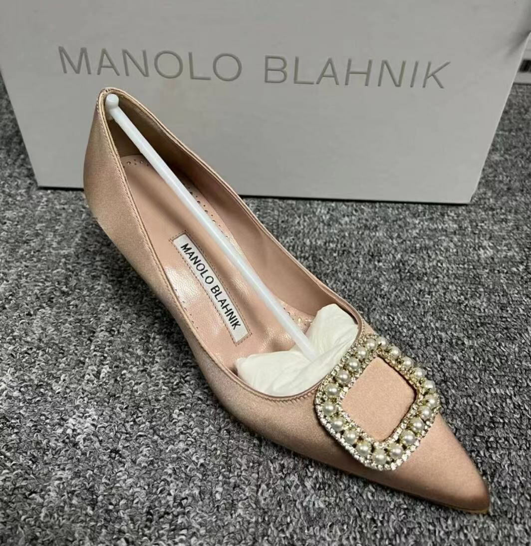 Manolo Blahnik 裸粉色低跟鞋 -M