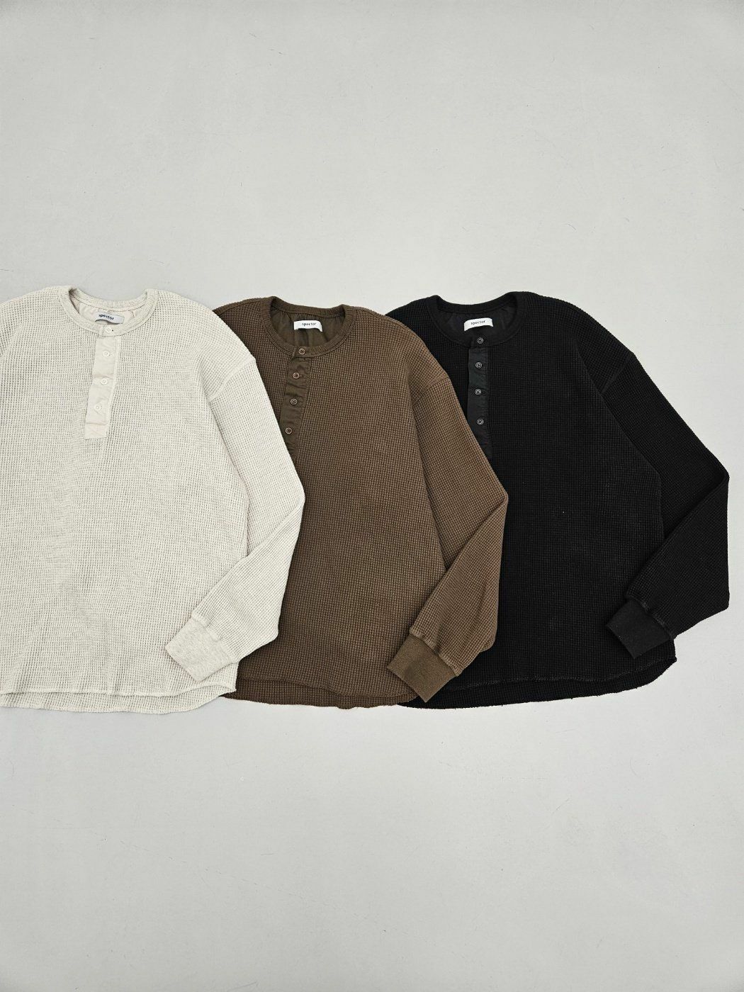 淨色暗格紋半開胸長袖衫 SPECTOR-027T