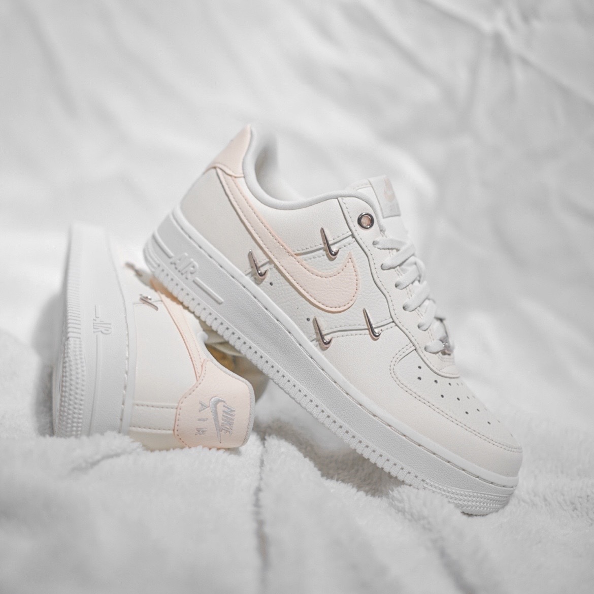 Nike Air Force 1 Low '07 LX 櫻花粉四勾玫瑰金FV8110-181