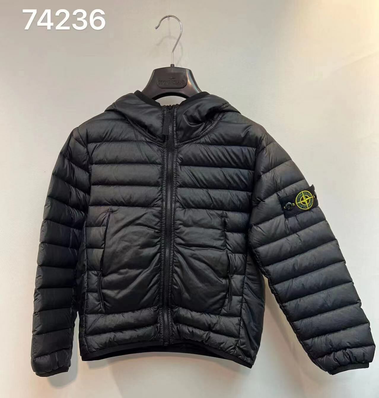 Stone island 童裝羽絨 -M