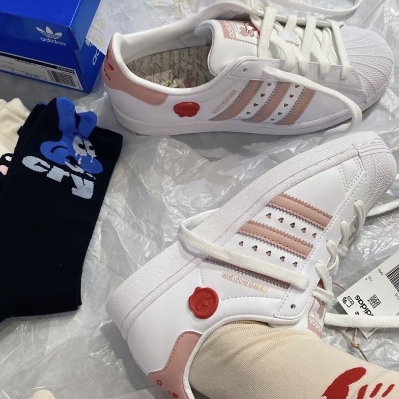 Adidas Originals Superstar 2023 白粉情人節款IE6976