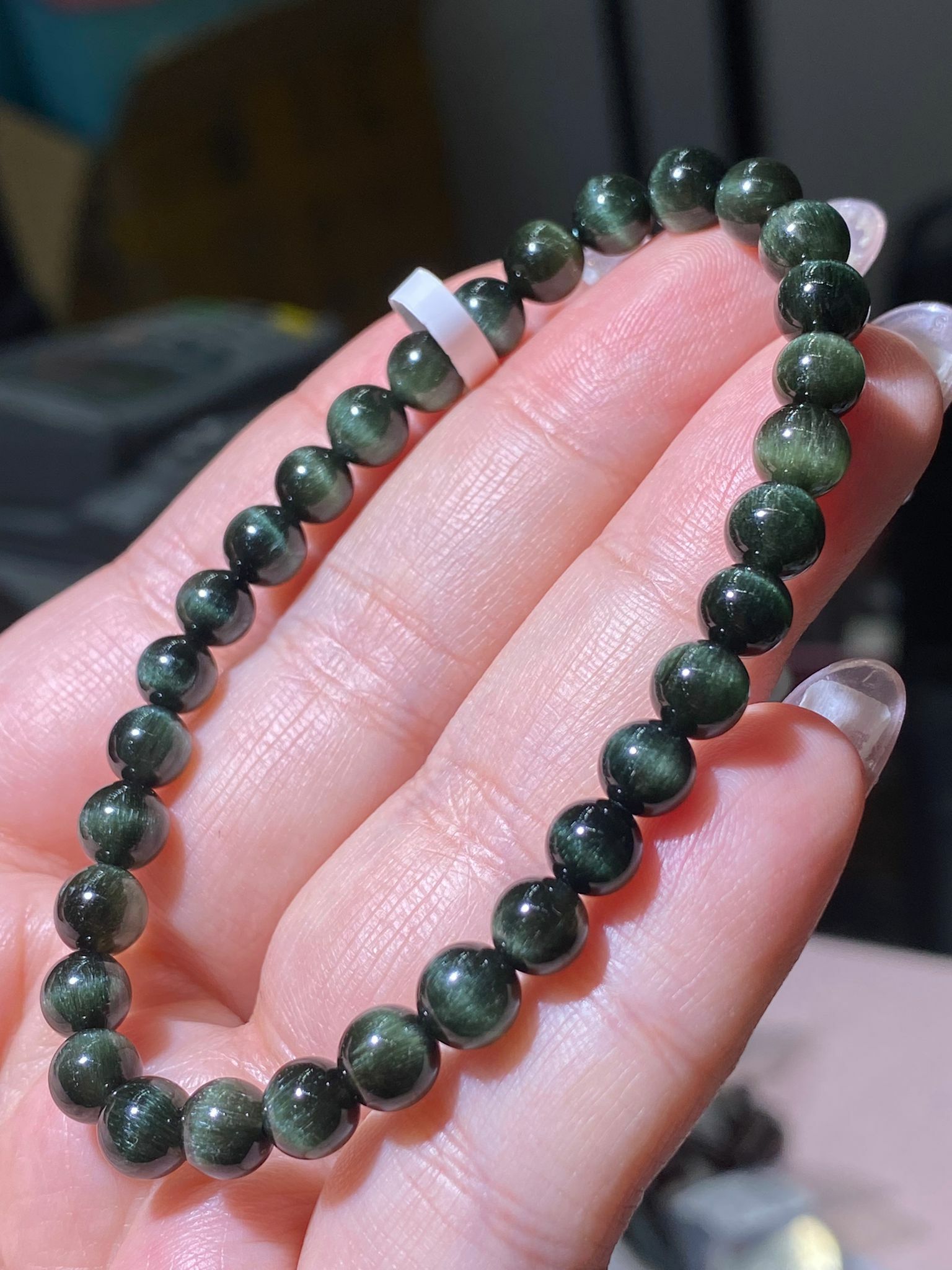 6-6.2mm頂級貓眼順髮綠髮晶