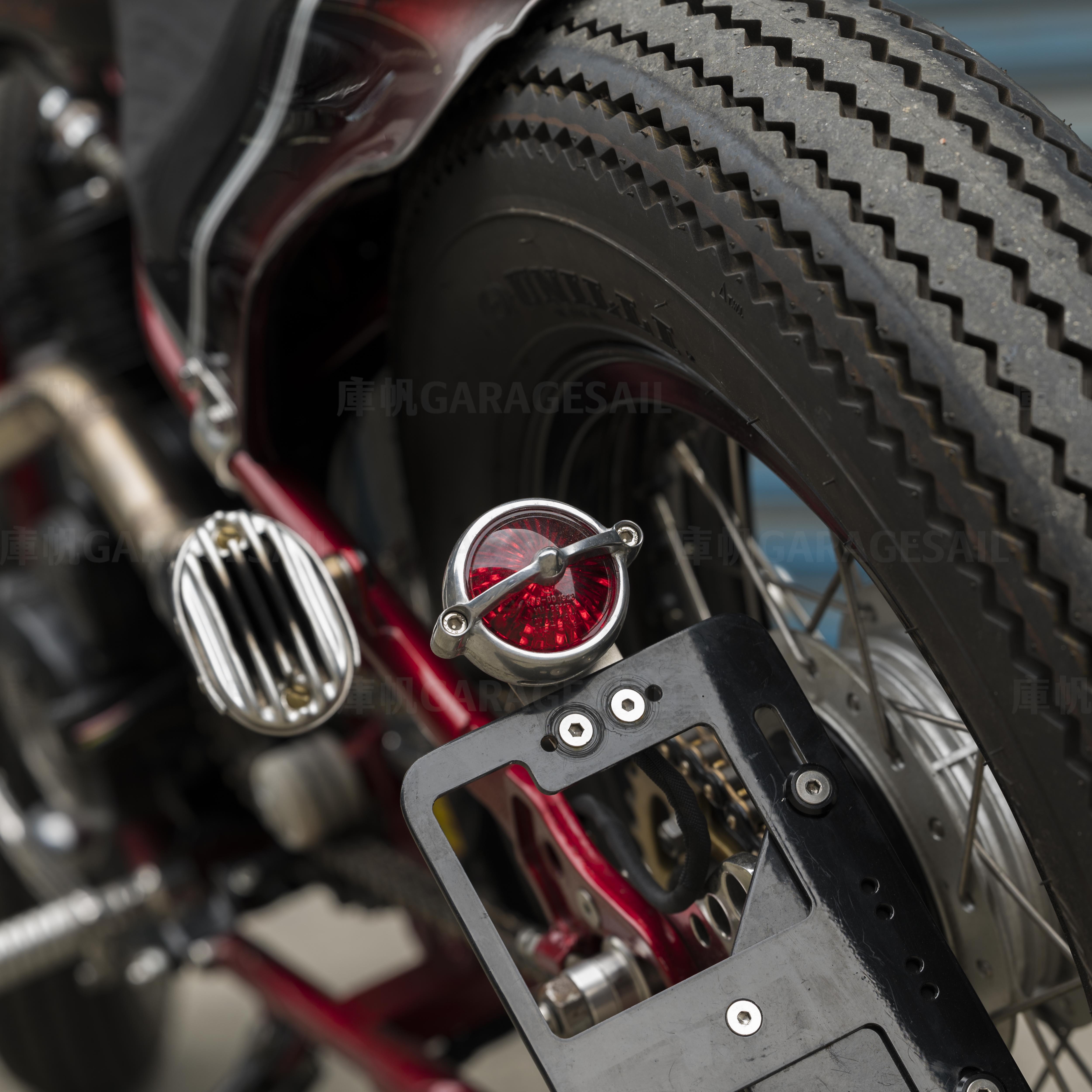 Motone LED 尾燈 螺旋槳 - 拋光銀