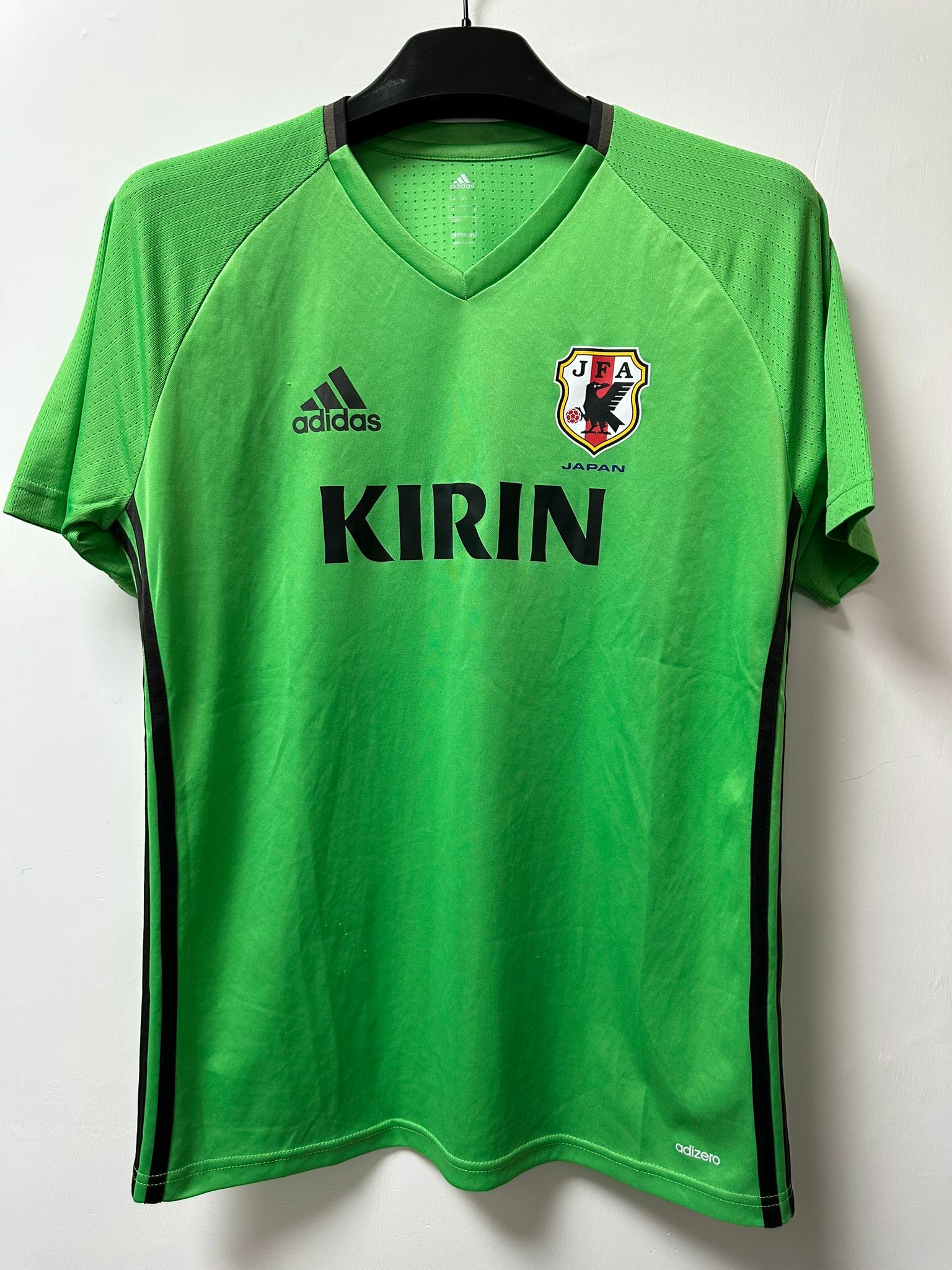 [已使用] 2016 日本練習球衣